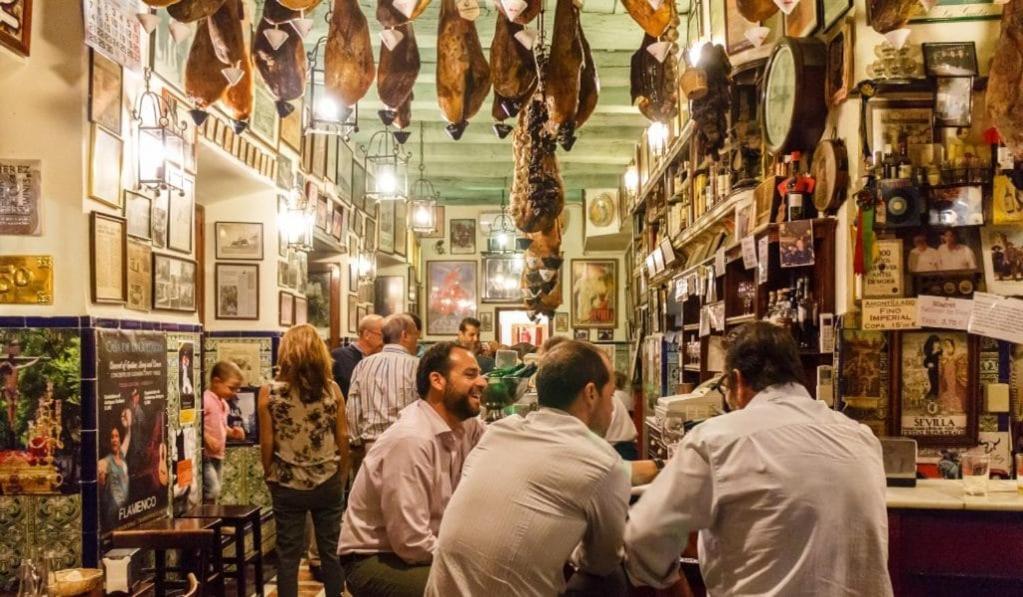 Estudio En Pleno Centro De Sevilla By Msholidays Eksteriør billede